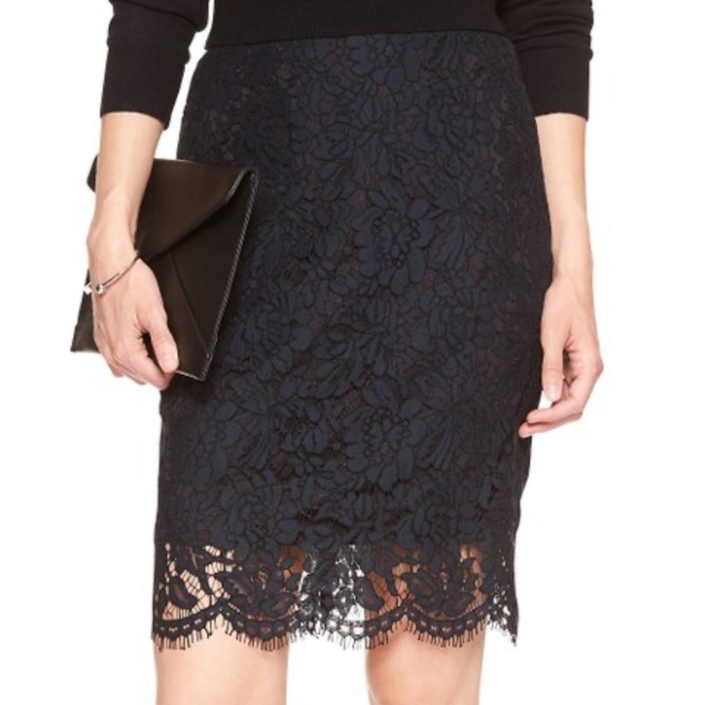 Banana Republic Factory Lace Overlay Pencil Skirt